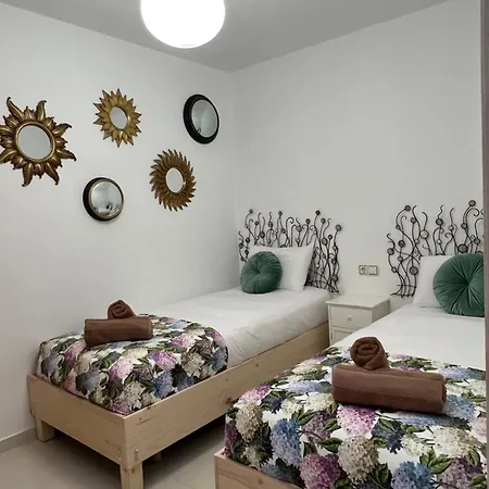 Deluxe Luxury Apartment *